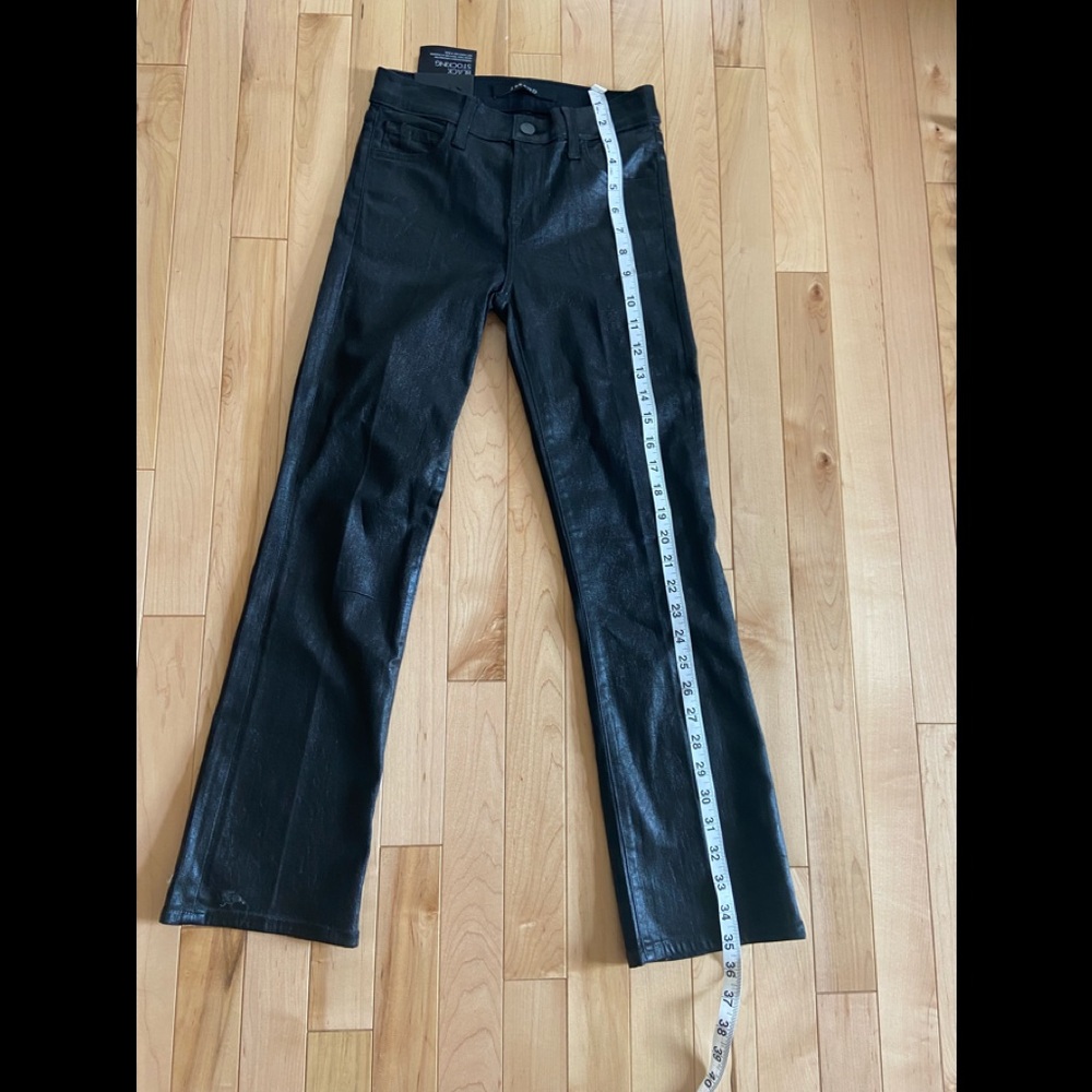 J BRAND
Selena cropped mid-rise bootcut jeans